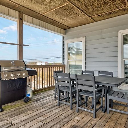 Island Sun - First Row Beach House! Fun And Games Galore - Including A Private Volleyball Pit! Home ドーフィン・アイランド エクステリア 写真